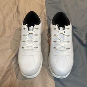 Lugs changeover white sneakers